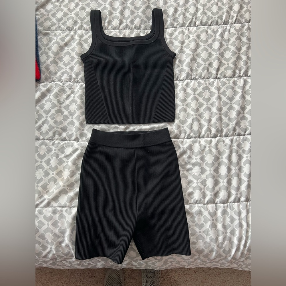 NWOT Cuts black ribbed set